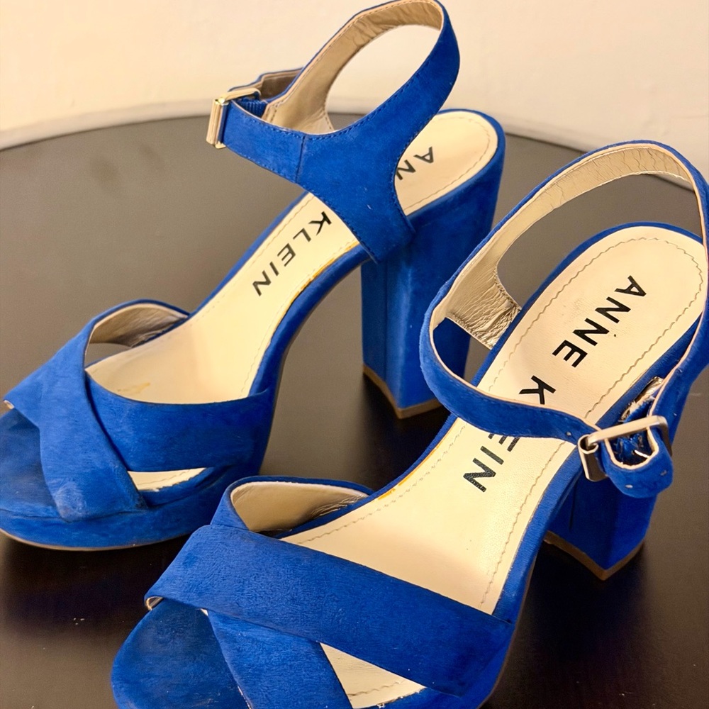 Anne Klein Blue Suede Block Heel Platform Sandals - Picture 2 of 2